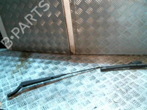 Used Front windshield wiper arm PEUGEOT 2008 I (CU_) 1.6 HDi (92 hp) 20997693