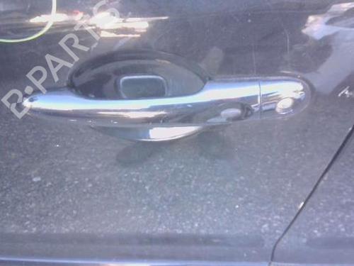 Used Front left exterior door handle RENAULT MEGANE III Hatchback (BZ0/1_, B3_) 1.5 dCi (BZ0C) (90 hp) 29147663
