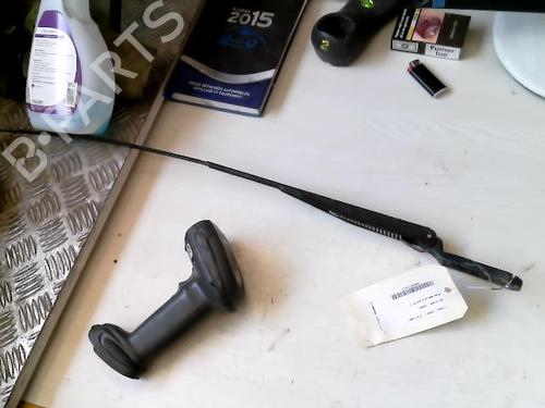 Used Front windshield wiper arm CITROËN JUMPER I Van (230L) 2.8 HDi (128 hp) 20997333