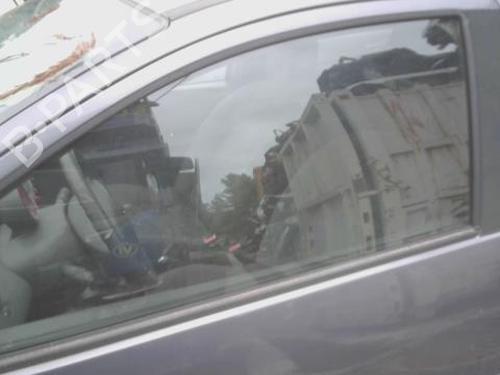 Used Front left door window RENAULT TWINGO II (CN0_) 1.2 16V (CN04, CN0B) (75 hp) 28580670