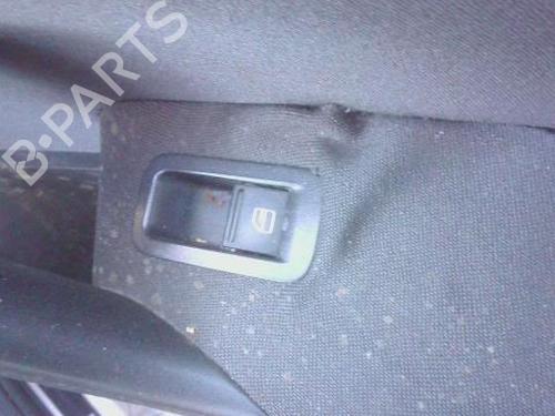 Used Right front window switch Right front window switch VW POLO V (6R1, 6C1) 1.2 (70 hp) 32315233 32315233