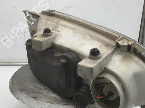 Used Right headlight Right headlight FORD FIESTA IV (JA_, JB_) 1.25 i 16V (75 hp) 31595899 31595899