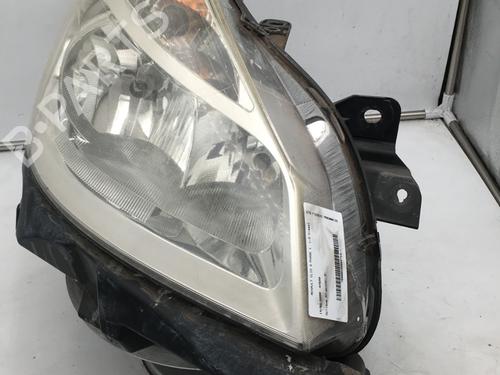 right-headlight-renault-clio-iii-br01-cr01-2005-2006-2007-2008-2009-2010-2011-2012-2013-2014-33118623 main image