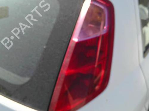 Used Right taillight FIAT GRANDE PUNTO (199_) 1.4 (199AXB11, 199AXB1A, 199BXB1A, 199AXL1A) (77 hp) 26902064
