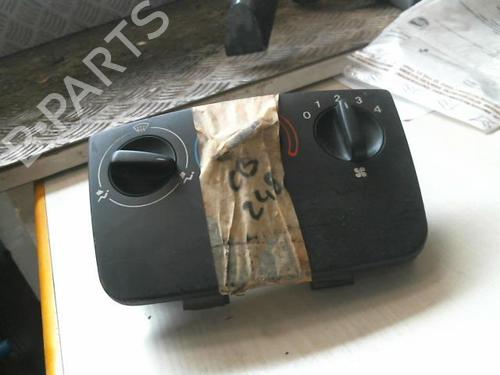 AC Styreenhet / Manøvreringsenhet FORD FIESTA IV (JA_, JB_) 1.3 i (60 hp) 22042789