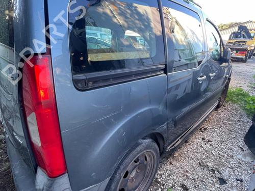 Third brake light PEUGEOT PARTNER Box Body/MPV 1.6 HDi | BP33170361L11  - Image 5