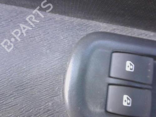 Used Switch Switch RENAULT KANGOO / GRAND KANGOO II (KW0/1_) 1.5 dCi 90 (KW05, KW08, KW0G, KW11) (90 hp) 33002131 33002131