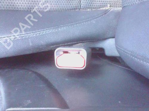 Used Seat buckle HYUNDAI ix35 (LM, EL, ELH) 1.7 CRDi (116 hp) 30485370