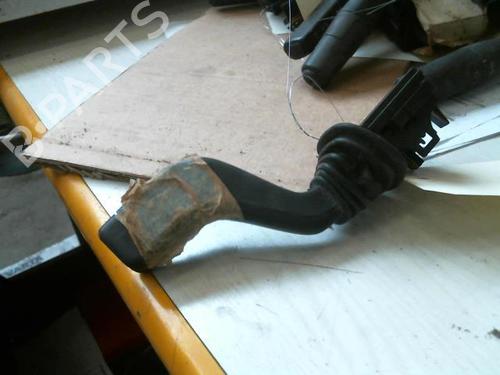 Used Steering column stalk CITROËN BX (XB-_) 19 (107 hp) 22042513