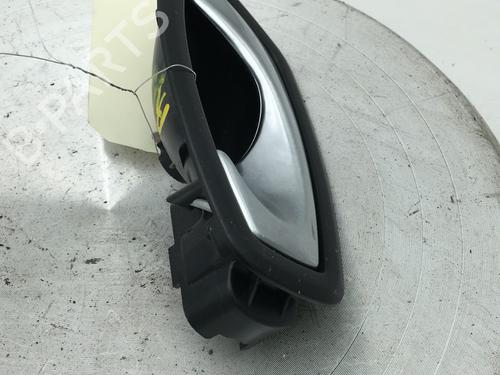 Front left interior door handle RENAULT CLIO IV (BH_) 0.9 TCe 90 (BHNF, BHMA, BHMH, BHJK, BHJR) | BP31018393I13