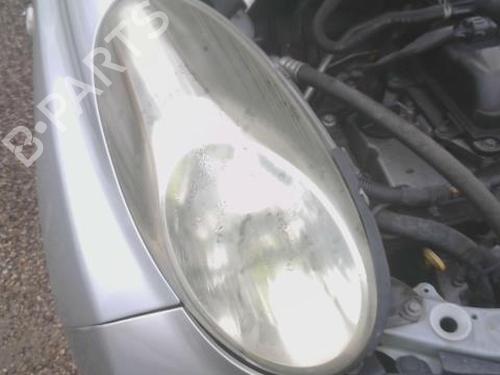 Used Right headlight NISSAN MICRA III (K12) 1.2 16V (65 hp) 30700063