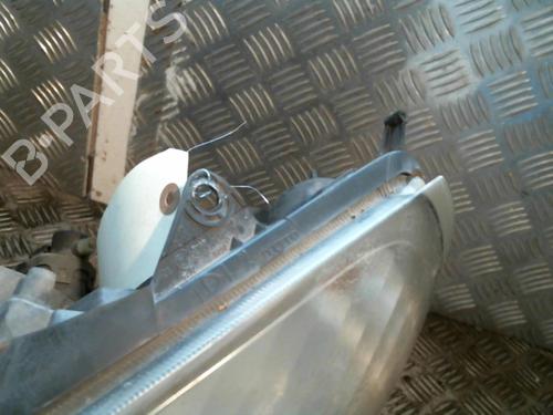 Scheinwerfer links für RENAULT CLIO II (BB_, CB_) 1.4 16V (B/CB0P, BB13) (98 hp) 20992770