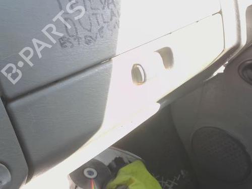Used Glove box Glove box RENAULT TRAFIC II Van (FL) 1.9 dCi 80 (FL0B) (82 hp) 33539072 33539072
