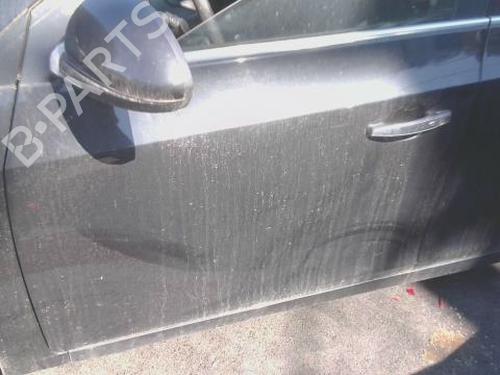 left-front-door-chevrolet-cruze-station-wagon-j308-2012-34258608 main image