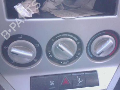 Airco bedieningspaneel DODGE CALIBER 2.0 CRD (140 hp) 32318565