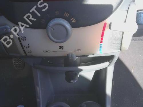 Used Climate control TOYOTA AYGO (_B1_) 1.0 (KGB10_, KGB10R) (68 hp) 32207277