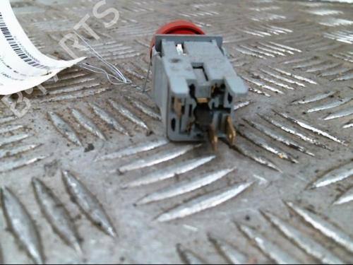 Used Warning switch Warning switch CITROËN BERLINGO / BERLINGO FIRST MPV (MF_, GJK_, GFK_) 2.0 HDI 90 (MFRHY) (90 hp) 21001182 21001182