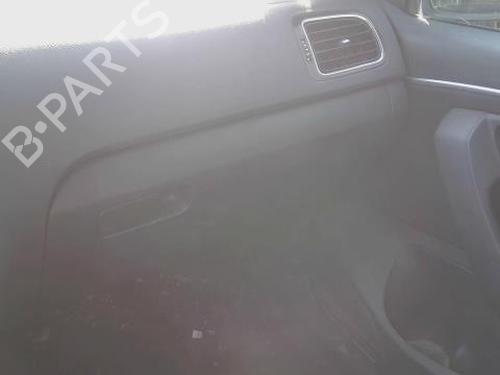 Handskerum VW POLO V (6R1, 6C1) 1.8 GTI (192 hp) 27607173