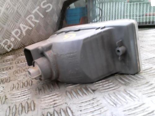 Used Left front indicator Left front indicator TOYOTA RAV 4 II (_A2_) 2.0 D 4WD (CLA20_, CLA21_, CLA20R, CLA21R) (116 hp) 20989849 20989849