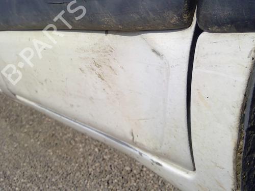Used Right front door RENAULT MASTER II Van (FD) 2.5 dCi 120 (115 hp) 24960181