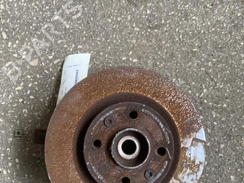 Used Right front steering knuckle Right front steering knuckle RENAULT CLIO II (BB_, CB_) 1.2 16V (BB05, BB0W, BB11, BB27, BB2T, BB2U, BB2V, CB05,... (75 hp) 29889385 29889385