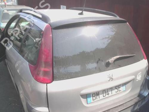 Left headlight PEUGEOT 206 SW (2E/K) 1.4 HDi | BP37181301C28 - Image 6