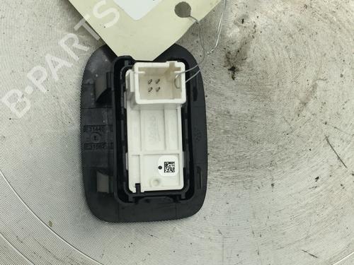 Used Right rear window switch Right rear window switch PEUGEOT 208 I (CA_, CC_) 1.5 BlueHDI 100 (102 hp) 31135339 31135339