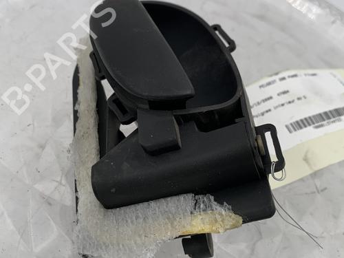 Used Front right interior door handle Front right interior door handle PEUGEOT 206 Hatchback (2A/C) 2.0 HDI 90 (90 hp) 30413053 30413053