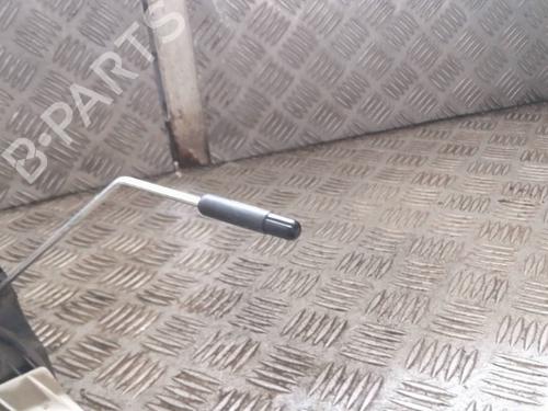 Used Electronic module Electronic module VW FOX Hatchback (5Z1, 5Z3, 5Z4) 1.2 (55 hp) 25303928 25303928