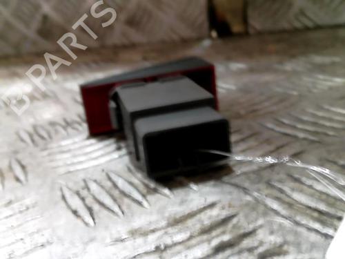 Used Warning switch Warning switch CHEVROLET SPARK (M300) 1.0 (68 hp) 20987679 20987679