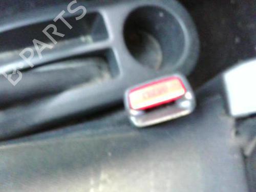 Sikkerhetsbelte-spenne TOYOTA YARIS (_P9_) 1.0 VVT-i (KSP90_, KSP90R) (69 hp) 26930280