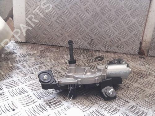 Used Rear wiper motor KIA SPORTAGE IV (QL, QLE) 2.0 CRDi (136 hp) 25304773