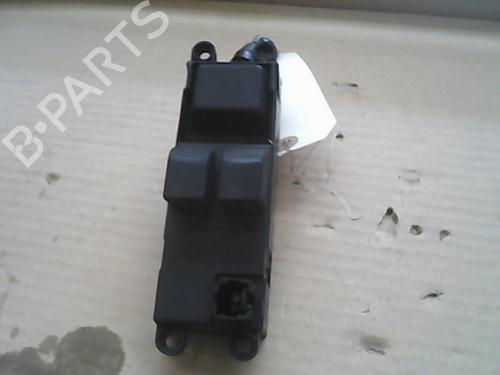 Used Left front window switch NISSAN MICRA II (K11) 1.3 i 16V (75 hp) 20996199