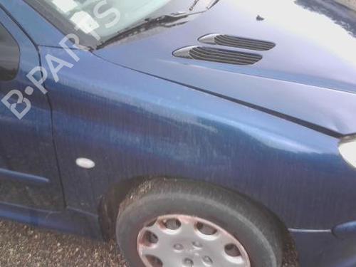 Used Right front fenders PEUGEOT 206 Hatchback (2A/C) 1.1 i (60 hp) 28382425
