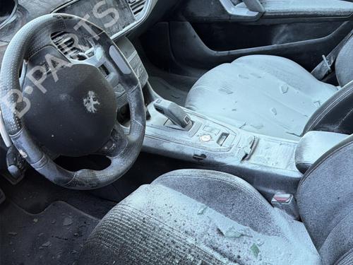 Used Parts PEUGEOT 208 II (UB_, UP_, UW_, UJ_)  e-208  4480459