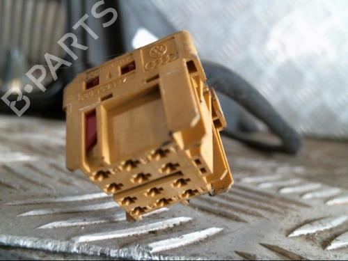 Left mirror SEAT IBIZA III (6L1) 1.9 TDI | BP22036847C26 
