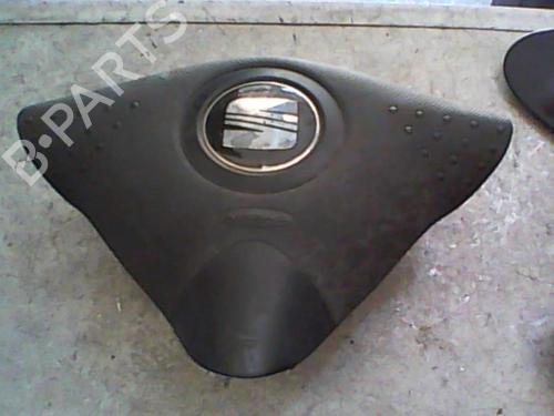 Used Driver airbag SEAT CORDOBA (6K1, 6K2) 1.9 TDI (110 hp) 22035835