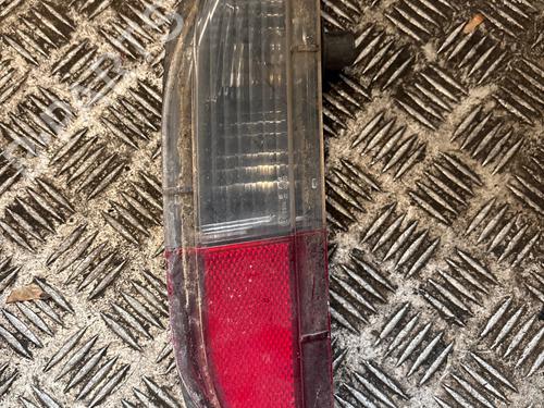 Used Rear bumper right light Rear bumper right light 36763646 36763646