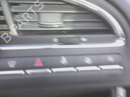 Used Warning switch PEUGEOT 5008 (0U_, 0E_) 2.0 HDi 150 / BlueHDi 150 (150 hp) 28949301