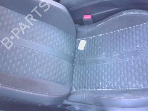 Sæde højre fortil PEUGEOT 208 II (UB_, UP_, UW_, UJ_) 1.5 BlueHDI 100 (102 hp) 31333088