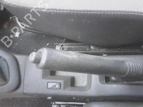 Used Hand brake Hand brake DACIA SANDERO II 1.5 Blue dCi 95 (B8JL) (95 hp) 34109614 34109614