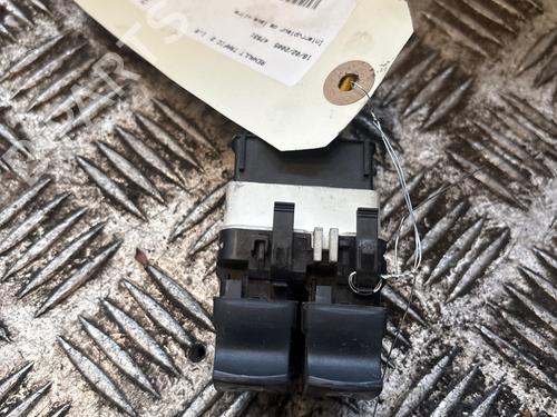 Used Switch Switch 36693439 36693439