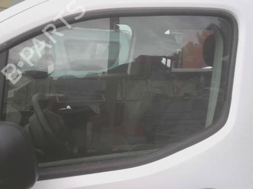 front-left-door-window-peugeot-rifter-2018-38477567 main image