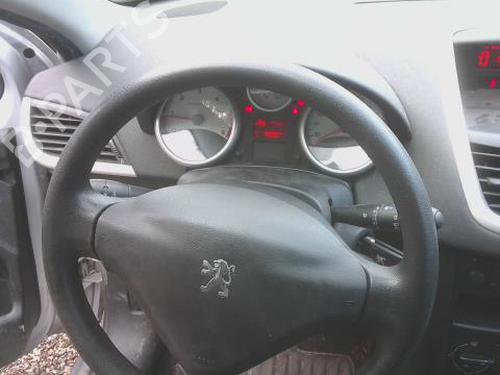 Used Steering wheel PEUGEOT 207 (WA_, WC_) 1.4 HDi (68 hp) 32142209