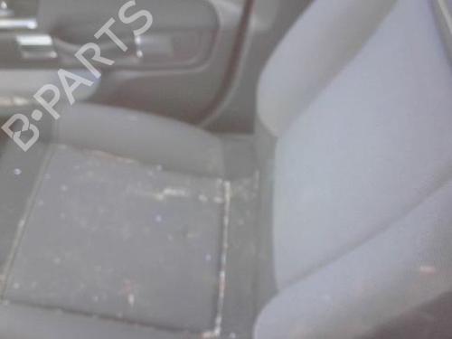 Used Right front seat CITROËN C3 III (SX) 1.2 THP 110 (SXHNPS, SXHNZT, SXHNZ6) (110 hp) 30642744