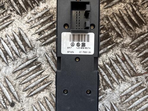 Used Switch Switch 37024101 37024101