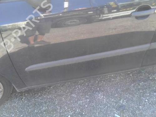 Left front door SKODA FABIA II (542) 1.2 5J6831055