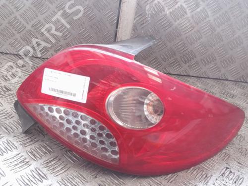 Right taillight PEUGEOT 206+ (2L_, 2M_) 1.4 HDi eco 70 | BP26951571C35 