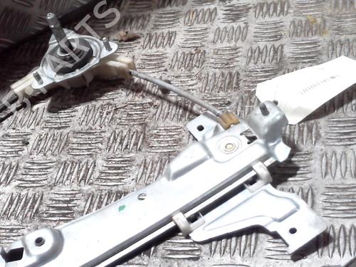 Used Rear left window mechanism Rear left window mechanism CITROËN C3 III (SX) 1.2 VTi 82 (82 hp) 22070423 22070423