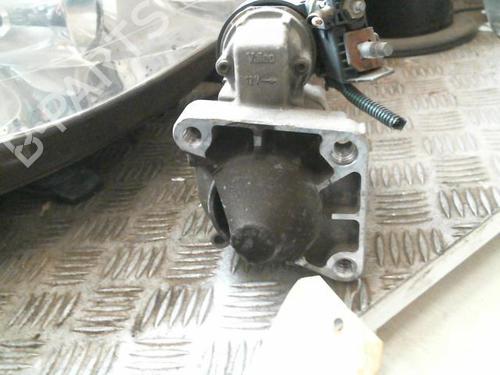 Motor de arranque RENAULT CLIO II (BB_, CB_) 1.4 16V (B/CB0P, BB13) (98 hp) 20987956